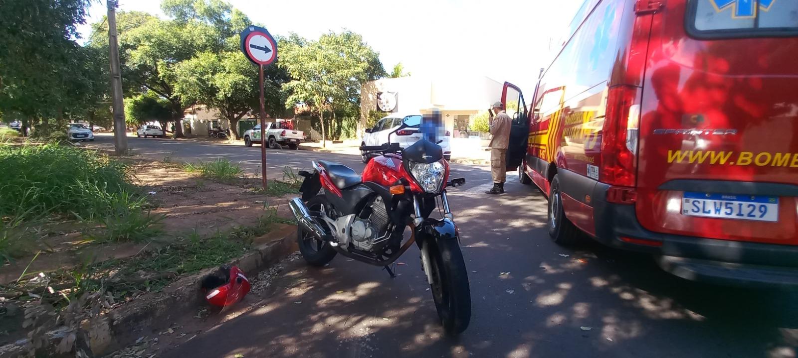 Motociclista ‘voa’ após ser fechado por carro em cruzamento no Nossa Senhora Aparecida Motociclista ‘voa’ após ser fechado por carro em cruzamento no Nossa Senhora Aparecida