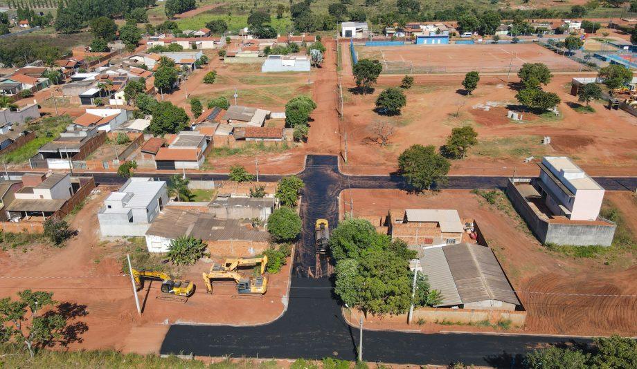 Prefeitura de Três Lagoas avança com obras de pavimentação e drenagem no Bairro Osmar Dutra Prefeitura de Três Lagoas avança com obras de pavimentação e drenagem no Bairro Osmar Dutra