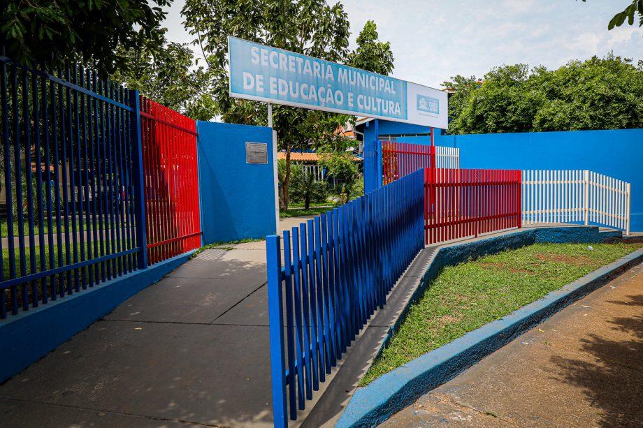 SEMEC convoca professores para realização de exames e entrega de documentos; veja lista de cargos SEMEC convoca professores para realização de exames e entrega de documentos; veja lista de cargos