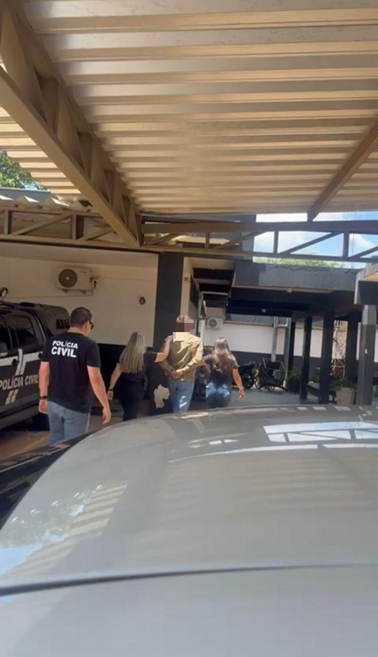 Homem é preso preventivamente após agredir companheira em conveniência de Três Lagoas