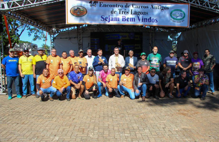 Encontro de Carros Antigos leva multidão ao Balneário e transforma Três Lagoas em vitrine do turismo regional