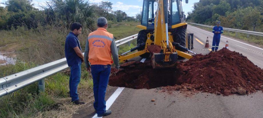 Defesa Civil acompanha recuperação de erosão na MS-459 e reforça segurança no trecho para moradores locais