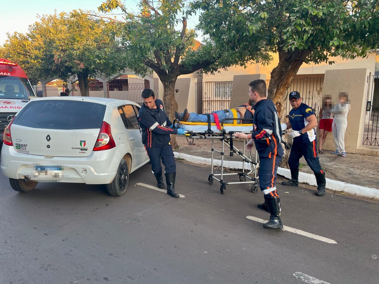 Manobra termina em destruição e motorista perde controle e invade residência no Centro de Três Lagoas