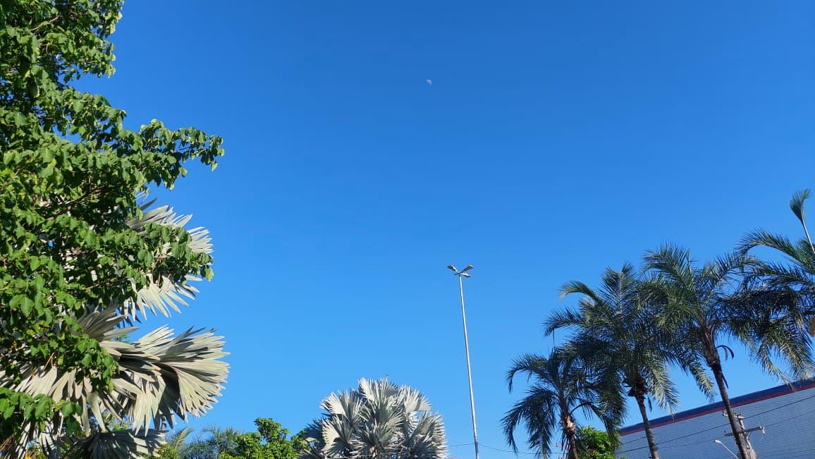 Segunda-feira começa com tempo firme e calor em Três Lagoas