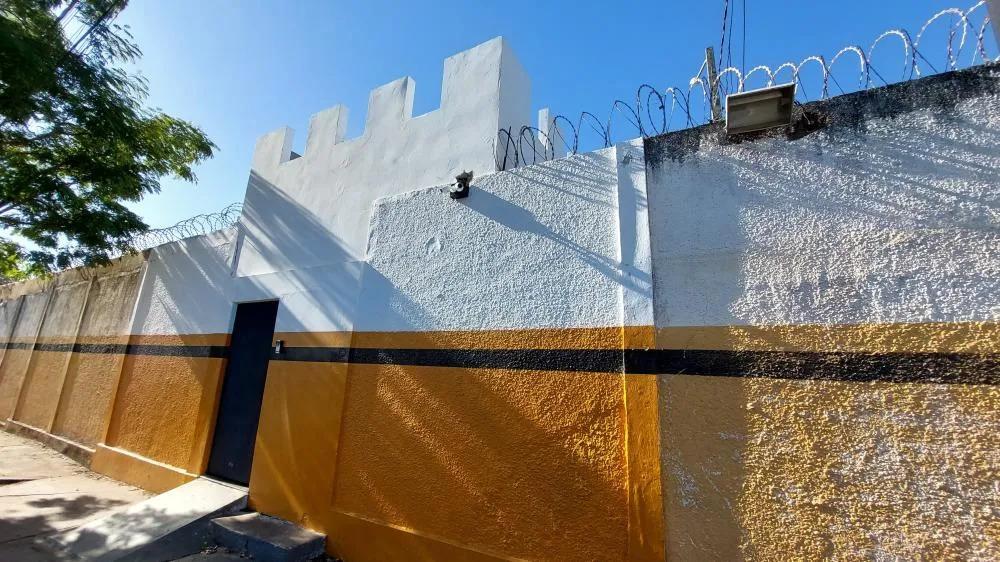 Ex-detento denuncia furto de celular que desapareceu dentro de presídio em Amambai