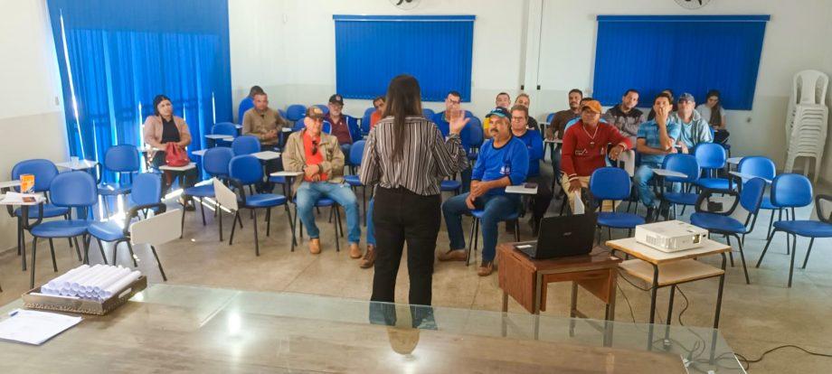 Motoristas da SMAS encerram projeto de capacitação com treinamento do SAMU