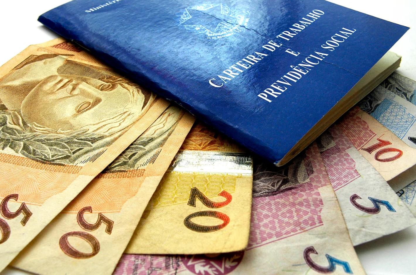 Último lote do abono salarial será pago nesta segunda-feira