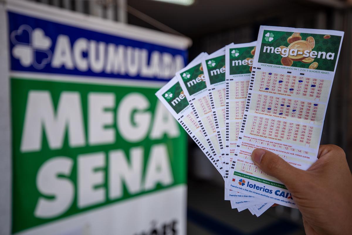 Duas apostas de Mato Grosso do Sul acertam cinco números da Mega-Sena e levam mais de R$ 42 mil