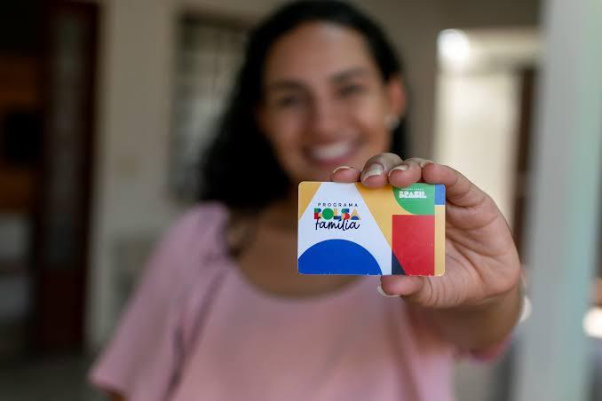 Cortes em auxílios sociais podem gerar retração em cidades do interior