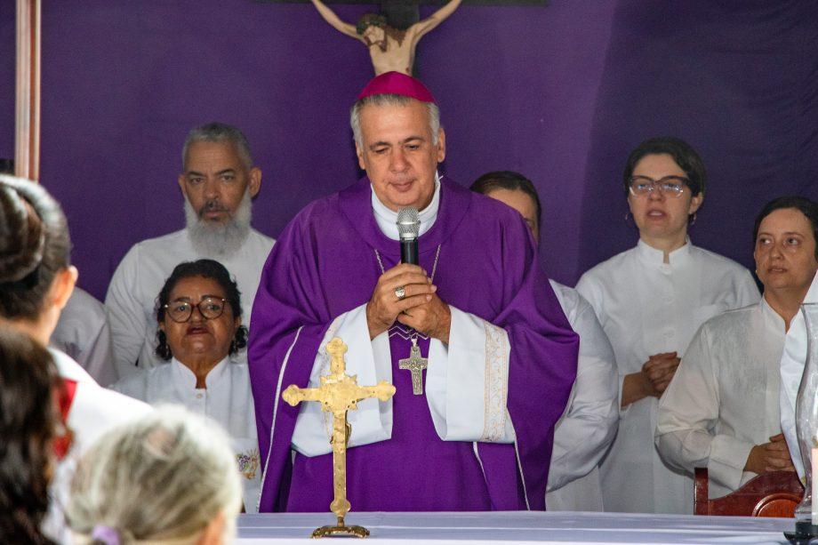 Veja agenda das missas em celebração ao Dia de Finados em Três Lagoas e Arapuá
