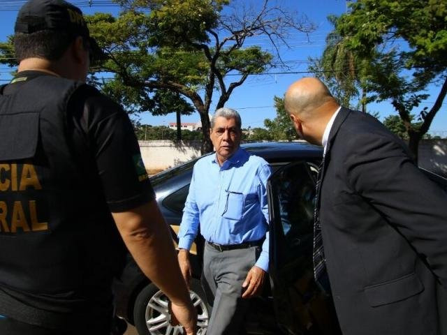 Liminar autoriza fiança com bens bloqueados e livra Puccinelli de tornozeleira Liminar autoriza fiança com bens bloqueados e livra Puccinelli de tornozeleira