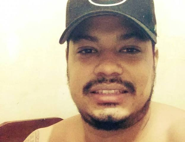 Jovem é morto a facadas no Jardim Glória