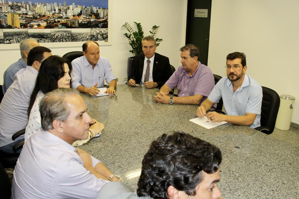 Comissão vai apurar primeiro as denúncias do grupo JBS contra o governado