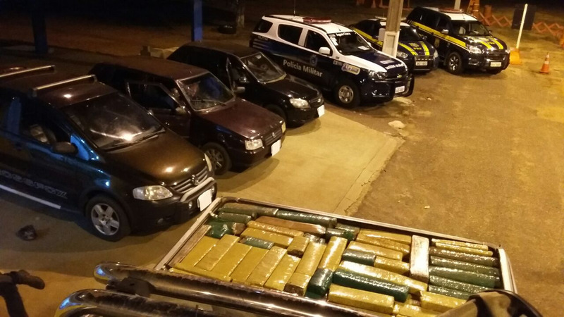 PRF E PM aprende quase duas toneladas de maconha que seria entregue em São Paulo