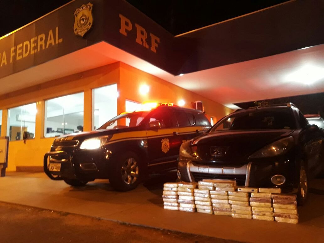 Carga milionária de cocaína e apreendida pela Polícia Rodoviária Federal
