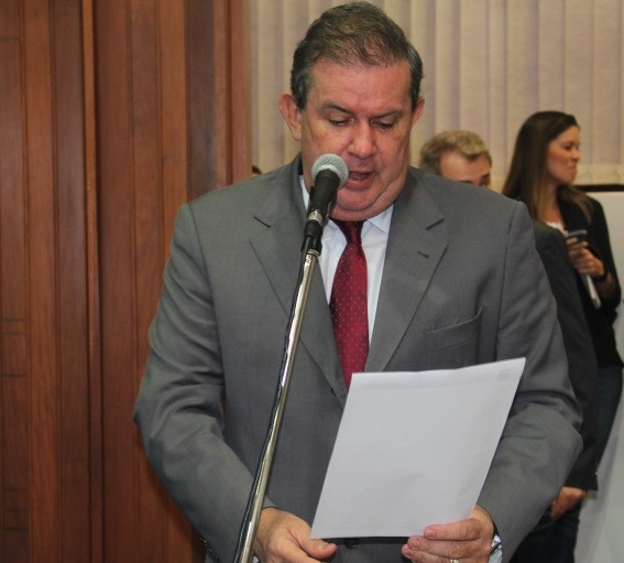Deputado estadual Eduardo Rocha solicita viaturas de polícia para o município Deputado estadual Eduardo Rocha solicita viaturas de polícia para o município