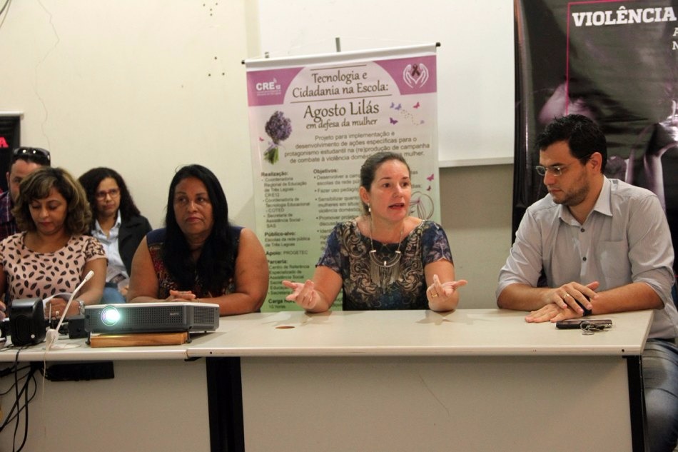 Campanha “Agosto Lilás” em Três Lagoas visa conscientização em defesa dos direitos da mulher Campanha “Agosto Lilás” em Três Lagoas visa conscientização em defesa dos direitos da mulher