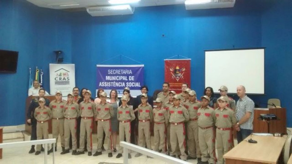 Programa Bombeiros do Amanhã realiza solenidade de formatura em Três Lagoas