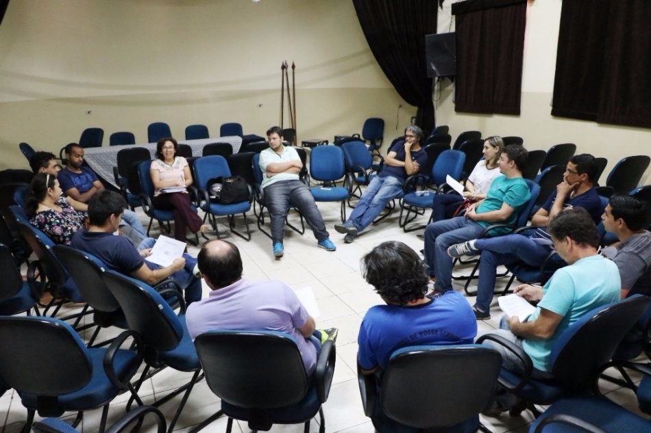 Monitores de informática se preparam para iniciar projeto de informatização da REME