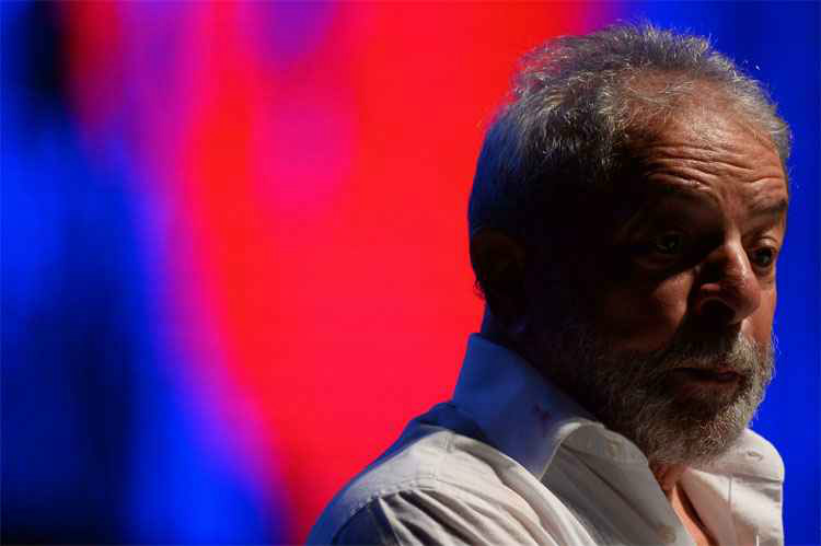 Acusado de tentar obstruir Lava Jato, Lula depõe hoje na Justiça Federal