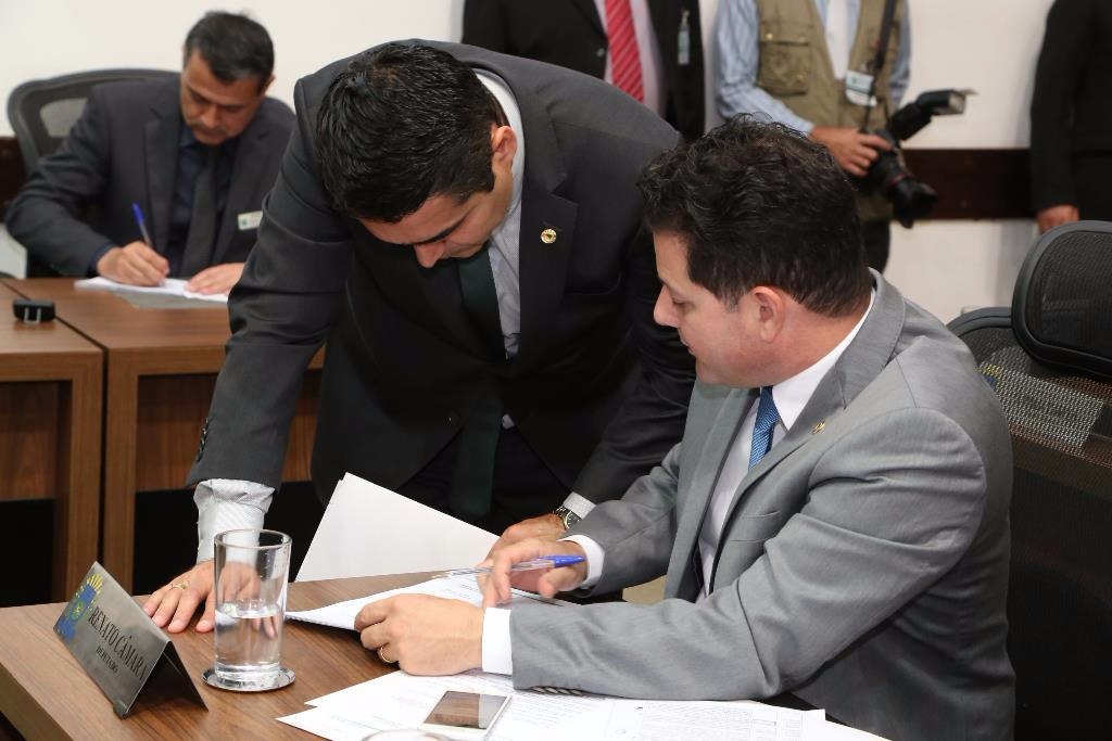 Projeto de Renato Câmara certificará propriedades e reduzirá custos com exames da doença de Mormo Projeto de Renato Câmara certificará propriedades e reduzirá custos com exames da doença de Mormo