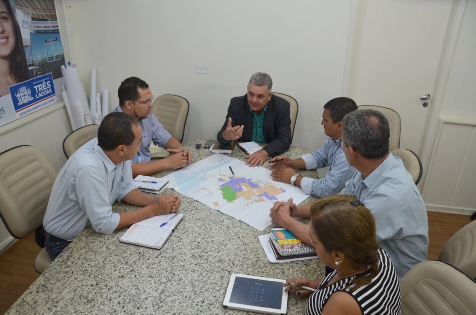 Prefeitura solicita aproximação com a Sanesul e ampla divulgação de obras