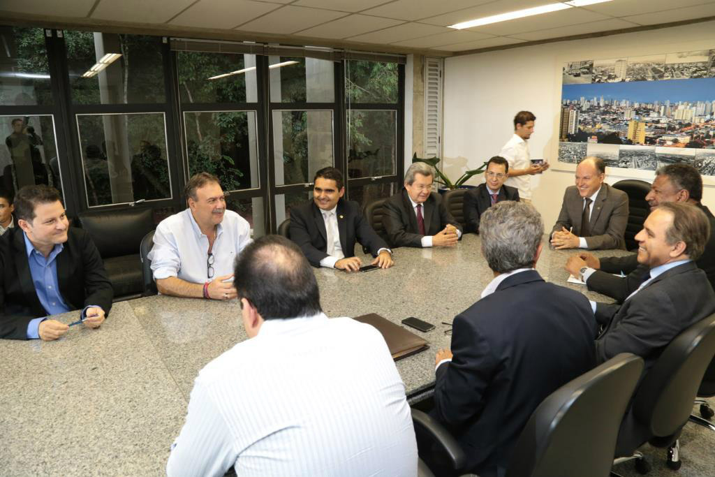 Procurador explica propostas encaminhadas à Casa de Leis 