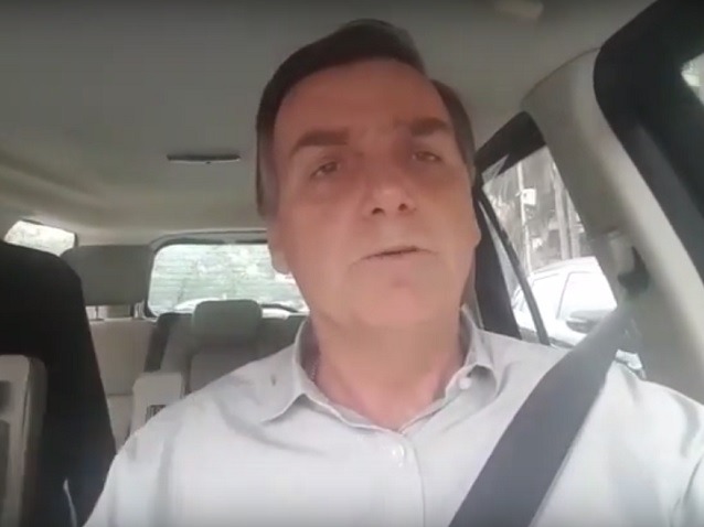 Em vídeo, Bolsonaro diz que teve nome usado por golpista em Campo Grande