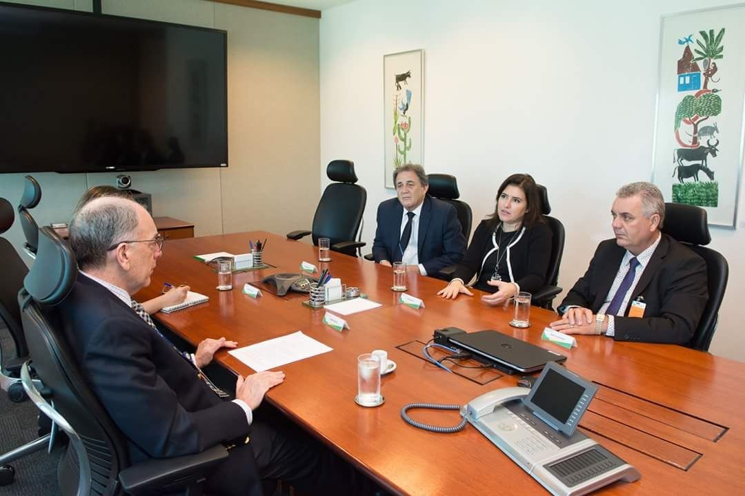 Eduardo Rocha parabeniza união de senadores e prefeito para conclusão da UFN-3 Eduardo Rocha parabeniza união de senadores e prefeito para conclusão da UFN-3