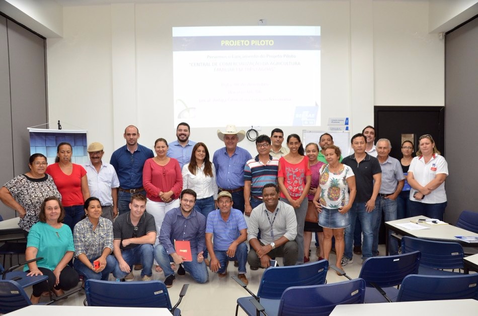 Prefeitura, SEBRAE, agricultores e empresários se unem para lançar Projeto “mini CEASA”