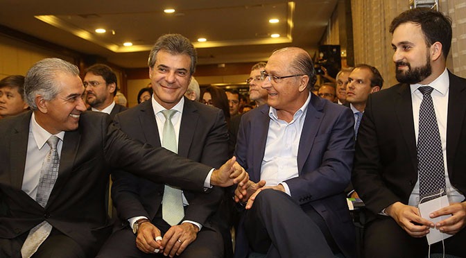 Ferrovia levará produção de MS a nova fronteira de competitividade, diz Reinaldo Azambuja Ferrovia levará produção de MS a nova fronteira de competitividade, diz Reinaldo Azambuja