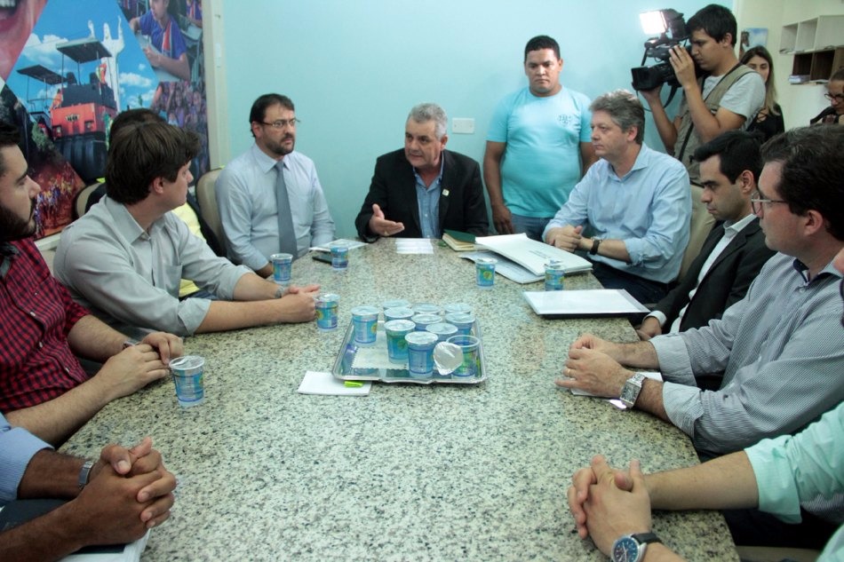 Empresário doa área de 6 hectares para a instalação do Porto Seco em Três Lagoas Empresário doa área de 6 hectares para a instalação do Porto Seco em Três Lagoas