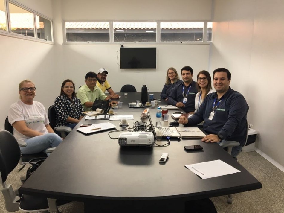 Equipe da Secretaria de Meio Ambiente e Agronegócio de Três Lagoas vai a Dourados em busca de capacitação Equipe da Secretaria de Meio Ambiente e Agronegócio de Três Lagoas vai a Dourados em busca de capacitação