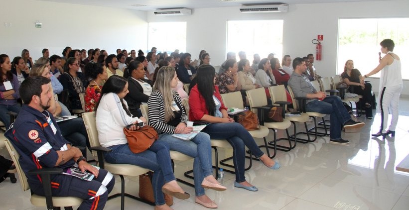 Seminário encerra Processo Formação-Ação da Rede de Atenção às Urgências Seminário encerra Processo Formação-Ação da Rede de Atenção às Urgências
