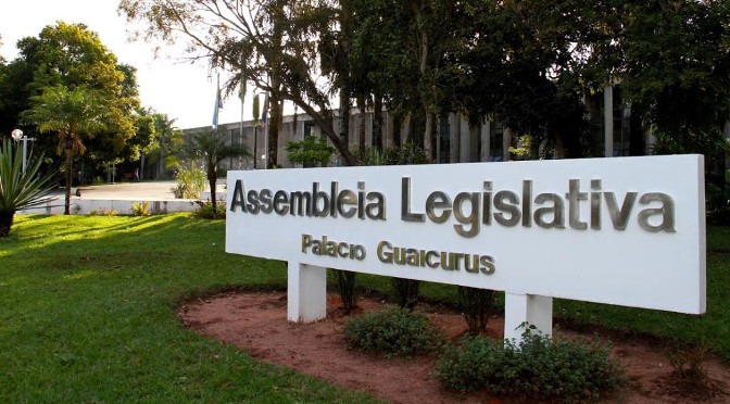 Alíquota da previdência estadual já é maior que 11% em pelo menos 10 estados, aponta governo Alíquota da previdência estadual já é maior que 11% em pelo menos 10 estados, aponta governo