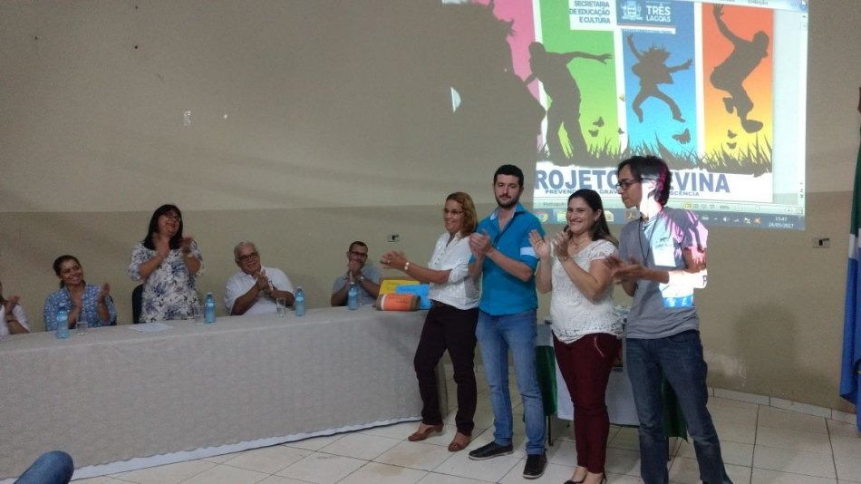 Alunos das escolas municipais participam de projeto para prevenção da gravidez na adolescência