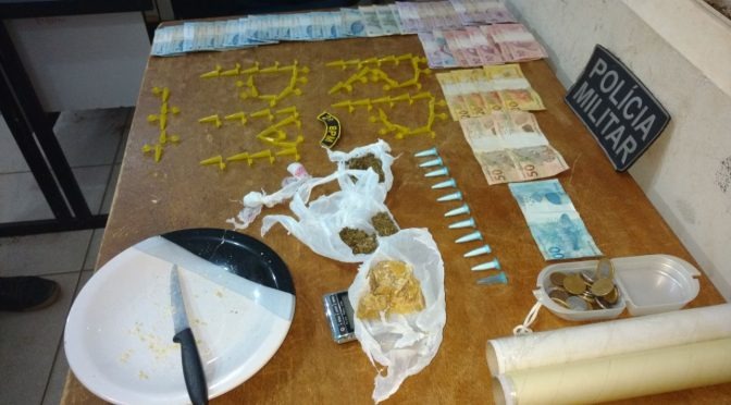 Através de denúncia anônima PM prende homem por tráfico de drogas na Vila Piloto Através de denúncia anônima PM prende homem por tráfico de drogas na Vila Piloto