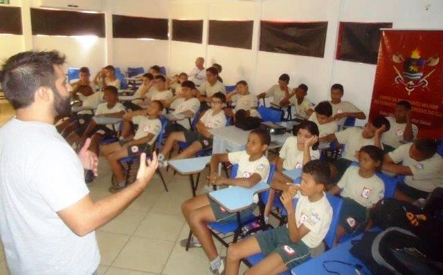 Bombeiros do Amanhã de Três Lagoas participam de projeto ambiental Bombeiros do Amanhã de Três Lagoas participam de projeto ambiental