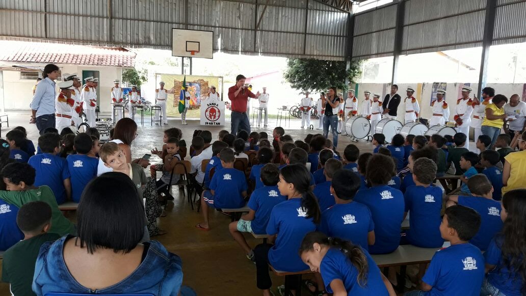 Vereador André Bittencourt realiza 2ª edição da Feira do Livro 