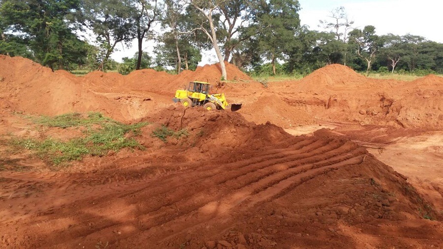 Polícia Ambiental autua empresa de Goiânia por extração ilegal de aterro em Paranaíba Polícia Ambiental autua empresa de Goiânia por extração ilegal de aterro em Paranaíba