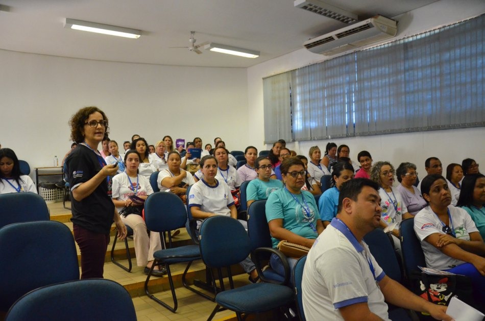Agentes Comunitários participam de capacitação sobre tuberculose Agentes Comunitários participam de capacitação sobre tuberculose