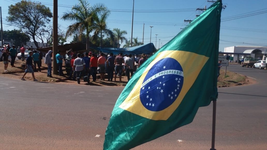 Paralisação de Caminhoneiros em Três Lagoas continua 