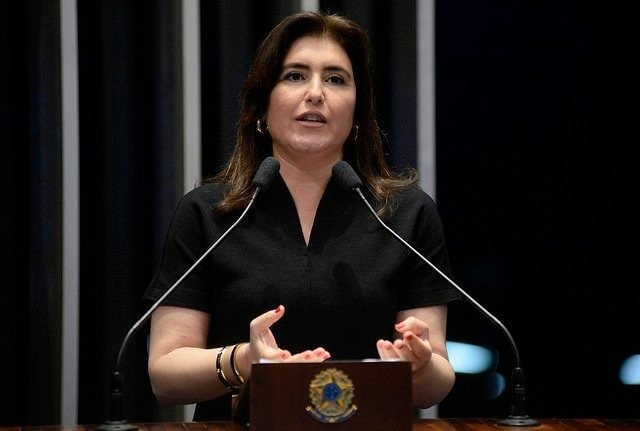 Pelo Twitter, Simone Tebet critica postura do planalto nas negociações com caminhoneiros Pelo Twitter, Simone Tebet critica postura do planalto nas negociações com caminhoneiros