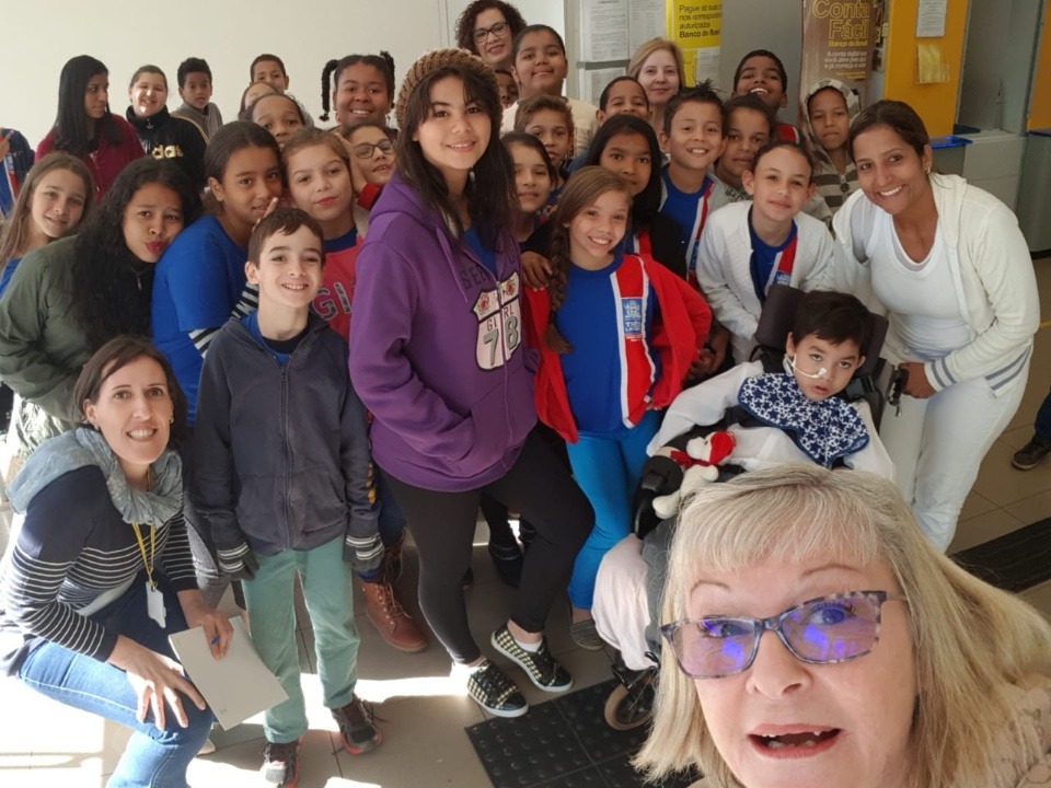 Alunos visitam e conhecem a rotina do Banco do Brasil