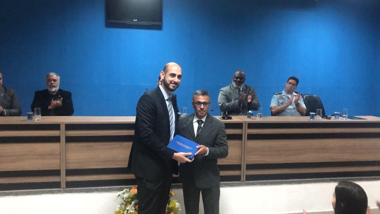 PF empossa novo chefe da delegacia em Três Lagoas
