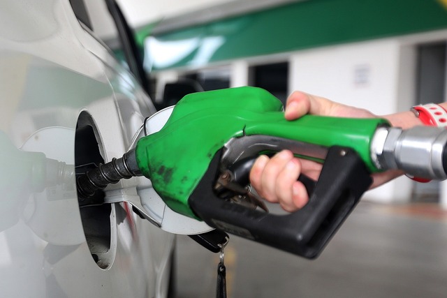 Preço da gasolina terá nova redução a partir de terça-feira Preço da gasolina terá nova redução a partir de terça-feira