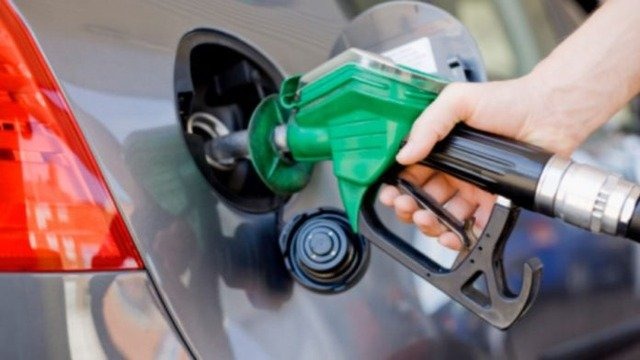 Com novo aumento, preço da gasolina ficará 0,92% mais caro