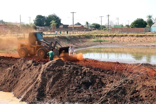 Piscinão do Paranapungá passa por obras de reestruturação