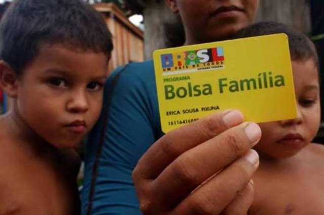 Mobilização social do benefício Bolsa Família é promovida por CRAS Mobilização social do benefício Bolsa Família é promovida por CRAS