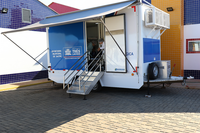 Trailer Odontológico permanece até dia 17 no CEI do Paranapungá Trailer Odontológico permanece até dia 17 no CEI do Paranapungá